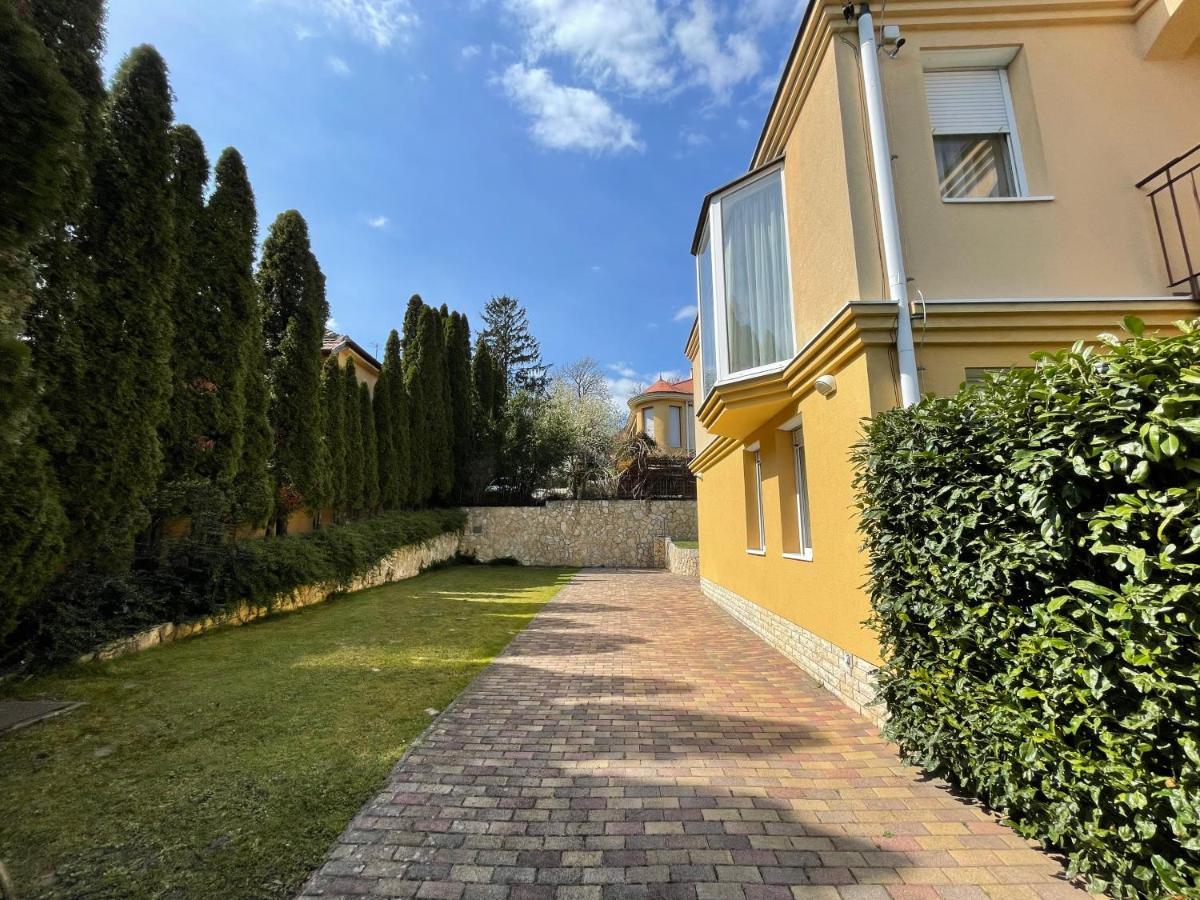 Garda Wellness Apartmanhaz Хевиз Экстерьер фото