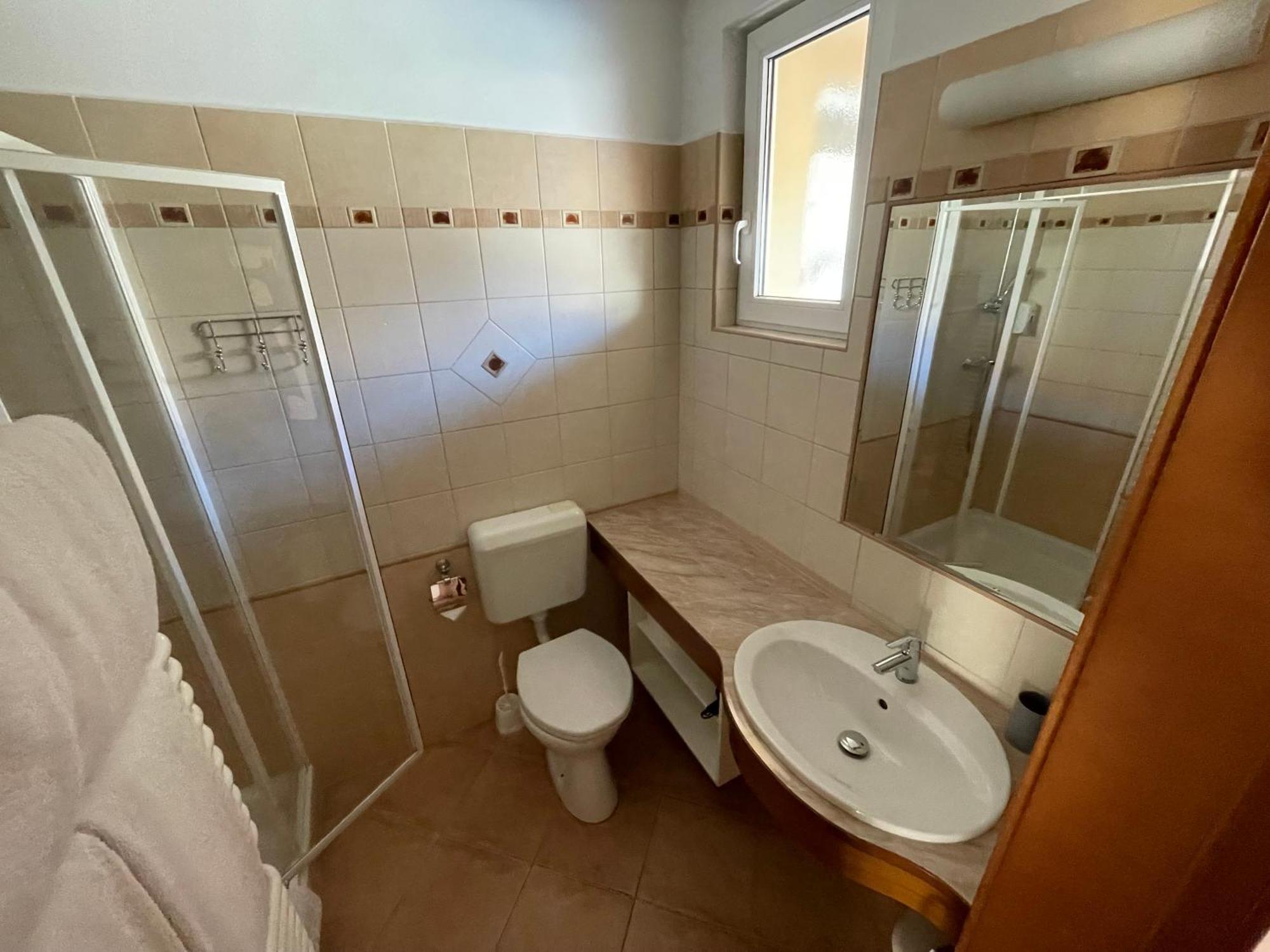 Garda Wellness Apartmanhaz Хевиз Номер фото